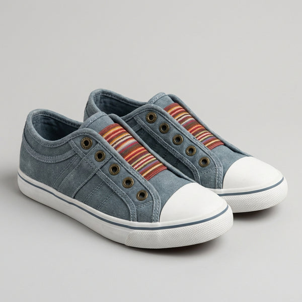 Striped Low-Top Slip-On Sneakers for Women – Stylish & Comfortable