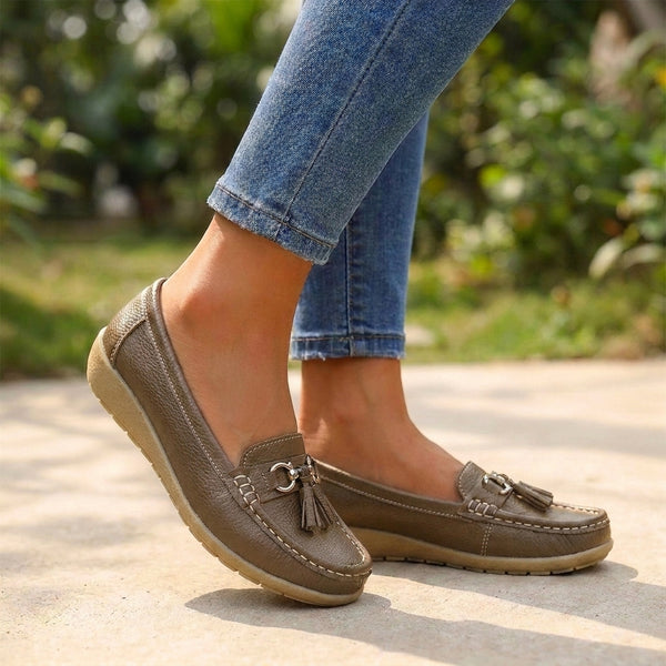 Orthopedic Slip-On Moccasins for Women – Comfortable Support & Style