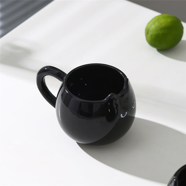 Black Cat Mug – 13 oz (380 ml) Ceramic