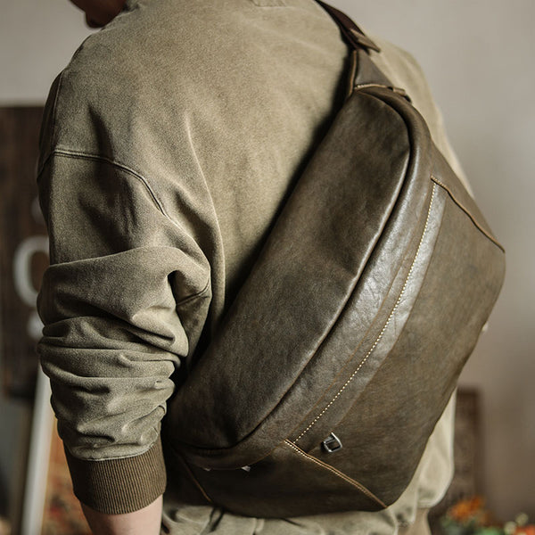 Men's Cowhide Vintage Crossbody Messenger Bag