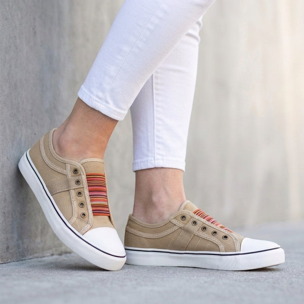 Striped Low-Top Slip-On Sneakers for Women – Stylish & Comfortable