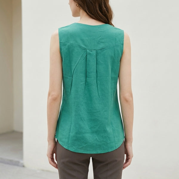 Relaxed Fit Button Front Sleeveless Shirt for Women – Casual Stylish Comfort