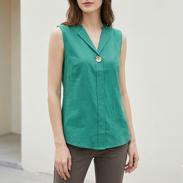 Relaxed Fit Button Front Sleeveless Shirt for Women – Casual Stylish Comfort