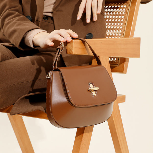 Women's Oval Leather Crossbody Bag