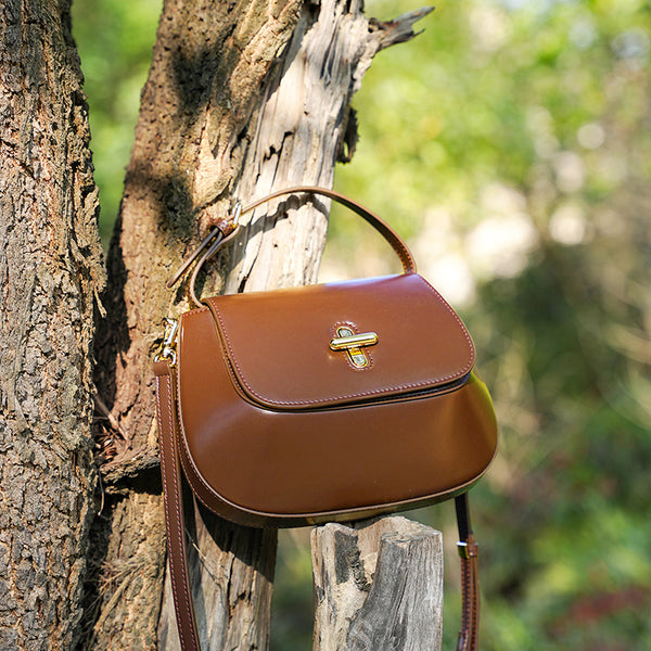 Women's Oval Leather Crossbody Bag