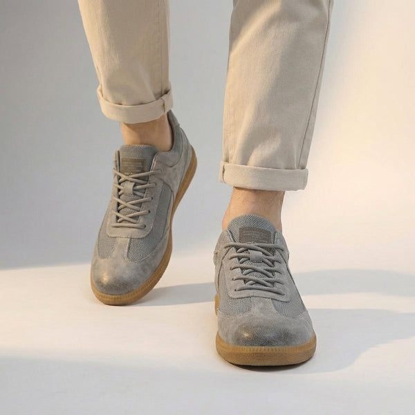 Low-Top Lace-Up Sneakers for Men – Breathable Comfort & Durable Sole